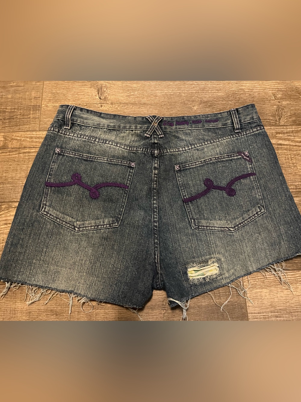 Lrg Women's Y2K Denim Shorts with Purple Pocket Stitching Plaid Patch Accents